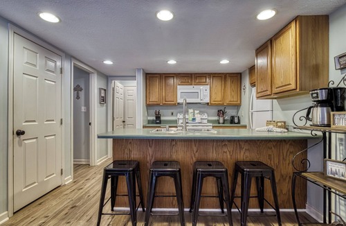 Pigeon Forge Ski Chalet | Timber’s Edge | Family-Friendly 4BR Cabin Near the Parkway 🏡🌲