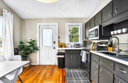 Old Fourth Ward House | Timeless Decor Meets Boho Essence | Historic Duplex by Beltline & Downtown ATL