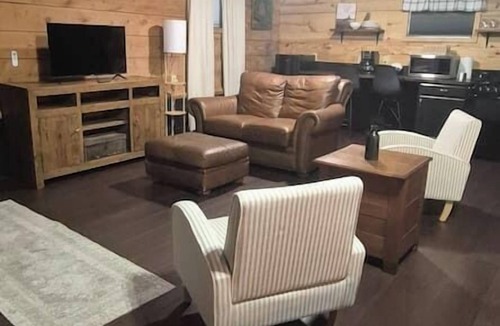 Fort Payne Apartment | Tiny Bear Studio in Fort Payne
