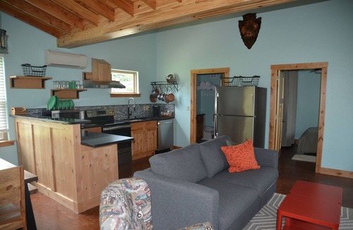 Moodys Cabin | Tiny House on the Lake in Salina, Oklahoma