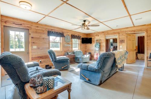 Toivola House | Toivola Home w/Fire Pit: 8 Mi to Lake Superior!