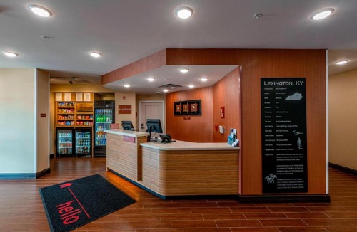 Beaumont Residential Hotel | TownePlace Suites by Marriott Lexington Keeneland/Airport