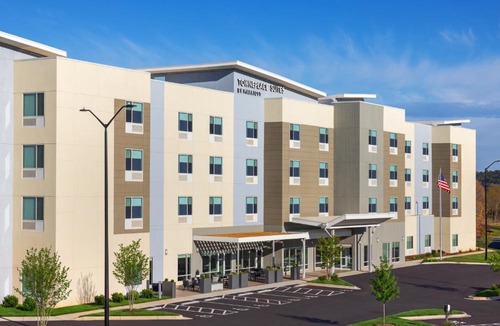 Hickory Hotel | TownePlace Suites by Marriott Hickory