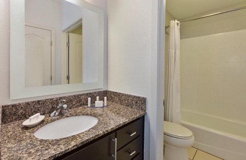 Donelson Hotel | TownePlace Suites by Marriott Nashville Airport