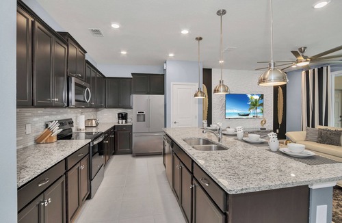 Davenport Cottage | Townhome W/private Pool & Themed Rooms, Near Wdw!