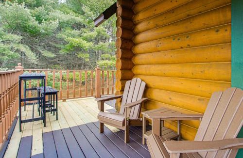 Pembine House | Trail Access! Up North Family Cabin Near Lake