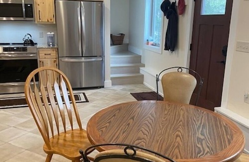 Rudyard Cabin | Trails End Lodge -comfort, convenience & location -10% discount for 7 night stay