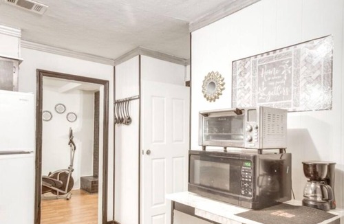Jackson House | Tranquil 4-bedroom house in Jackson with fitness room and WiFi