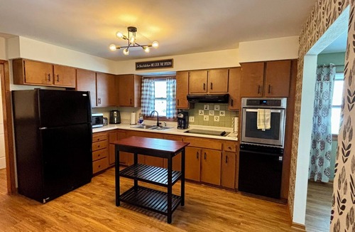 Gills Rock House | Tranquil - North Porch Cottage - New AC - KING & QUEEN beds