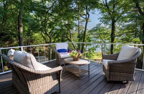 Norton Shores House | Tranquil Shores Relax on Lake Michigan 4BR, 4BA