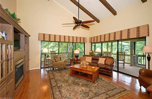 Cummings Cove Condo | Tranquil, well-appointed Condo in Golf Community Minimum stay of 28 nights