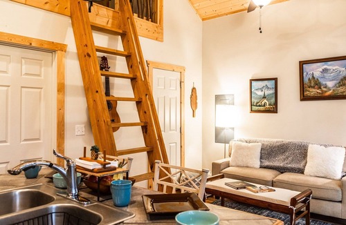 Fletcher Ski Chalet | Tranquil, wooded chalet near Asheville and Hendersonville