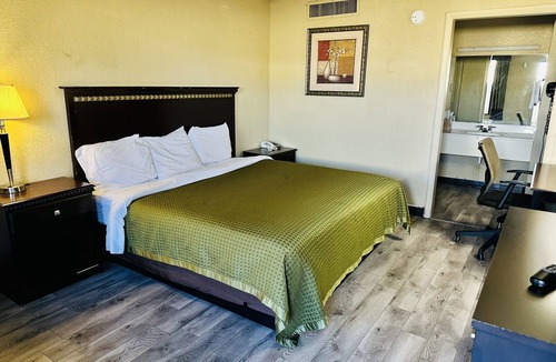 Bristol Hotel | Travel Inn Bristol near State St