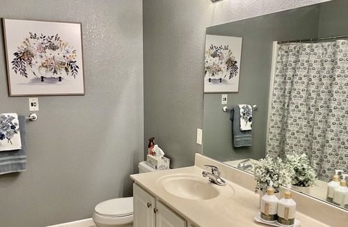 Batesville House | Travel with Comfort and Convenience. Relax in this Newly Renovated Home.
