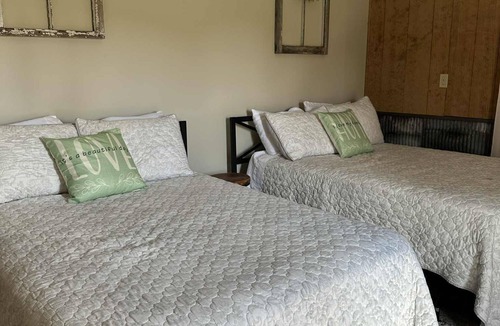 Windsor Bed & Breakfast | Traveler's Rest - A comfy waystation on your travels.