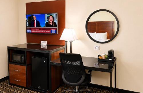 Jackson Hotel | Travelodge by Wyndham Jackson I-40 Exit 82