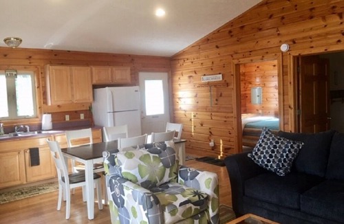 Mayfield House | Traverse City close to downtown Waterfront Spider Lake, On-site Rentals, Pets ok