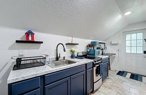 Northwest Orlando Apartment | TreeTop Villa - Minutes to Downtown and Winter Park