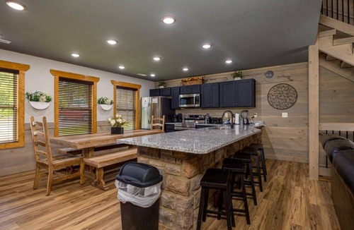 Gatlinburg Ski Chalet | Tri Star Lodge - Luxurious 4BR Chalet w/Indoor Pool, Theater & Game Room