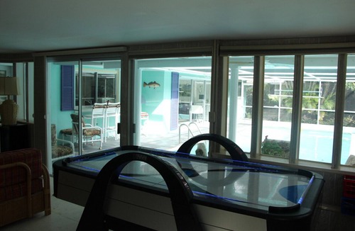 Hobe Sound House | Tropical Home with Heated Pool & Near Beaches