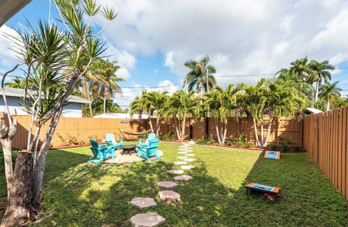 South Lake Apartment | Tropical Retreat 8 min to Hollywood Beach & 20 min to Hard Rock Stadium