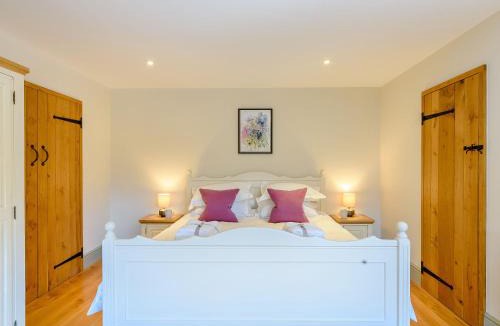 Dyrham House | Tull