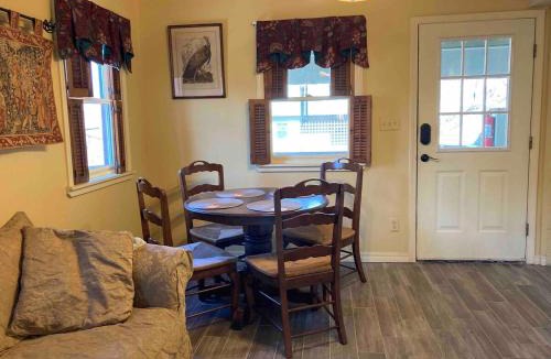 Ozark Ski Chalet | Turner Bend Cottage