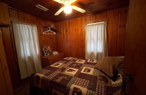 Oscoda Resort | Two Bedroom Cabin On The Beach, sleeps 6