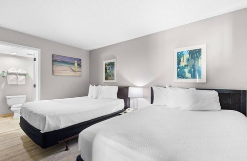Crescent Beach Resort | Two Bedroom, Ocean View, North Myrtle Beach, SC 2147664