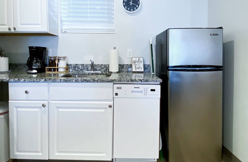 East Nashville Condo | TWO Condos! Side by Side Curated Suites! Sleeps 18! Parking!