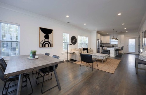 Charlotte Park Villa | Two Spectacular Homes- 20 Guests - Outdoor Patio