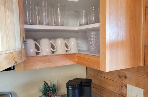 Dahlonega Cabin | Ultimate Mountain retreat, spacious 2 story log cabin, hot tub, firepit