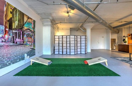 Downtown West Condo | Ultra Chic Loft wlk to CityMu, CnvnCtr & Aquarium