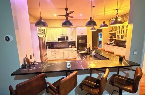 Douglasville House | Ultra-Luxury Estate Private Gated Entry, Spa & Concierge from-Airport and games