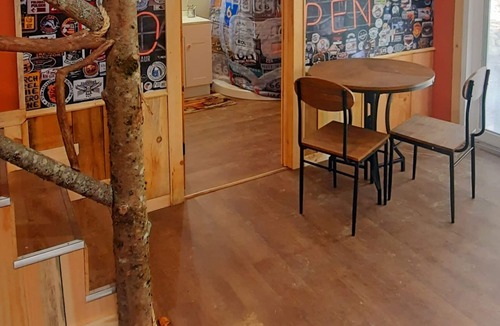 Butler House | Unique Bonnie and Cyde Mountainside Retreat! Check out this hidden gem hideway!