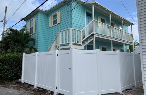 Mango Groves Apartment | Unit #1 - 2 blocks to Downtown Lake Worth Beach