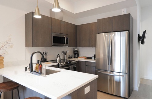 Shaw Bed & Breakfast | Unit 6: Studio/Queen +Sofa Bed in the heart of DC