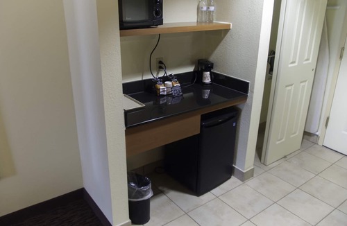 Shippensburg Hotel | University Hotel & Suites Shippensburg, Trademark by Wyndham