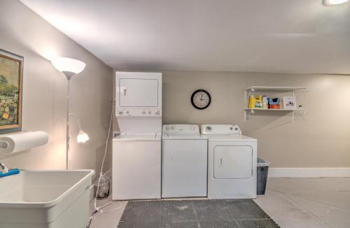 Central Midtown Apartment | Unwind and Relax in a Historic Midtown Property