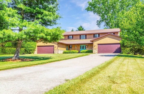 Rockford Apartment | Unwind in Rockford! Steps from Parks & Trails