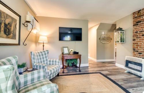 Cotter House | Updated Cotter Cottage: Walk to White River!