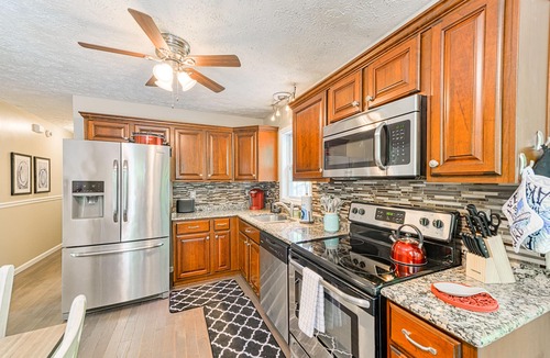 Louisa House | Updated dog-friendly house with water access, firepit, WiFi, & boat slip launch