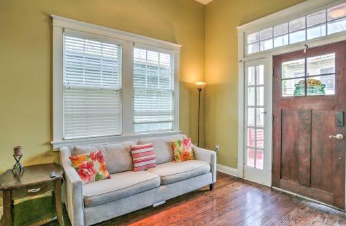 East Riverside House | Updated Garden District Home - Walk to Magazine St