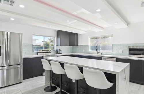 Ives Estates Villa | Updated Miami Villa w/ Private Pool: 6 Mi to Beach
