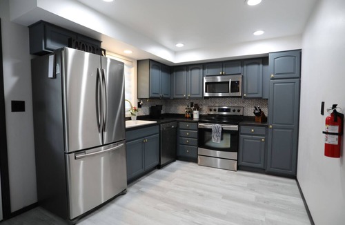 Appleton House | Updated Modern Stay