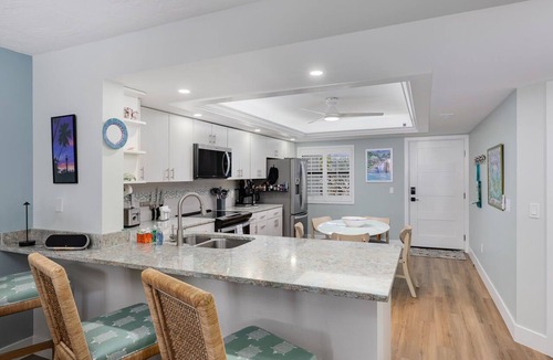 Sanibel Apartment | Upgraded Walk Out Residence at Pointe Santo- Resort Amenities and Gulf Views!
