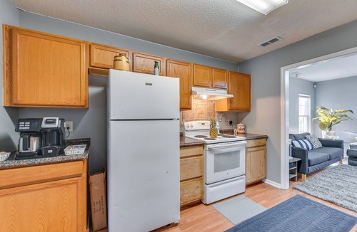 Enderly Park House | Uptown Charlotte Townhome w/Patio & Yard!