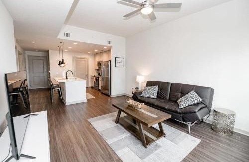 Third Ward Apartment | Uptown Furnished Apartments near BOA Stadium apts