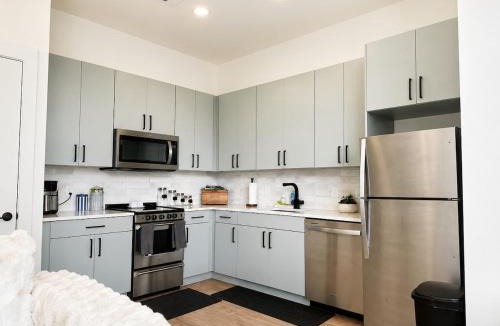 NoDa Apartment | Uptown Views & NoDa Vibes