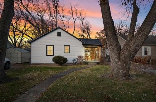 Evansville House | Urban Oasis Cozy Home Near Downtown with Game Room and Firepit
